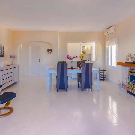 Holiday In Calpe/costa Blanca 26889 بيت للعطل
